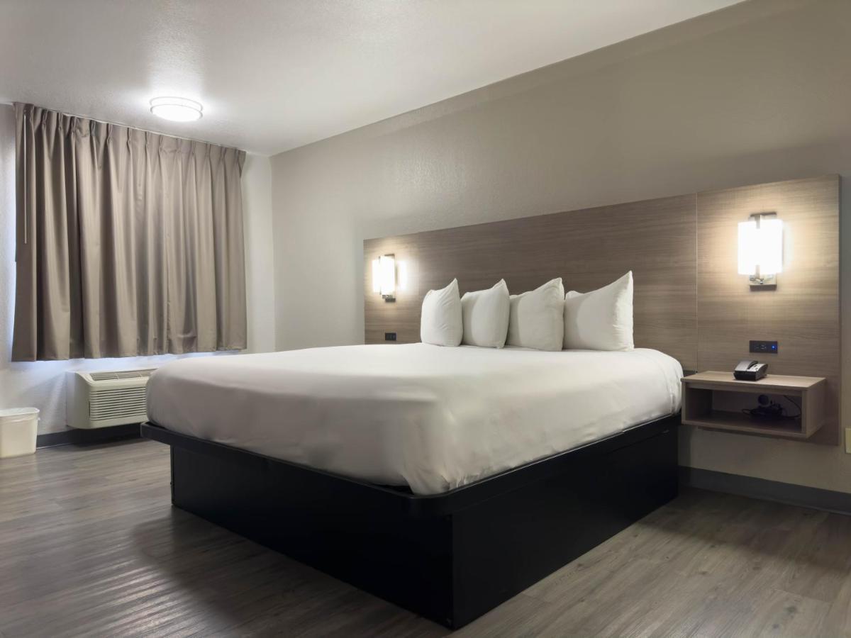 Americas Best Value Inn Austin Exterior foto